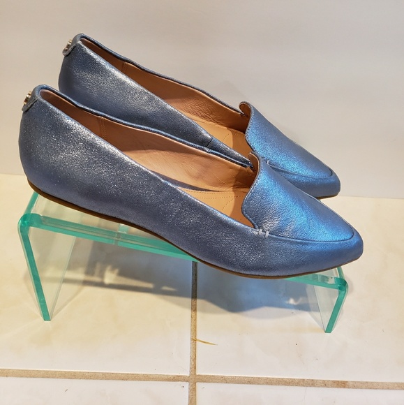 🆕️NIB Taryn Rose Faye Metallic Loafer - Picture 2 of 7